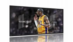 Quadro decorativo Kobe Bryant Invincible  130x60 Moldura Preta 2x2